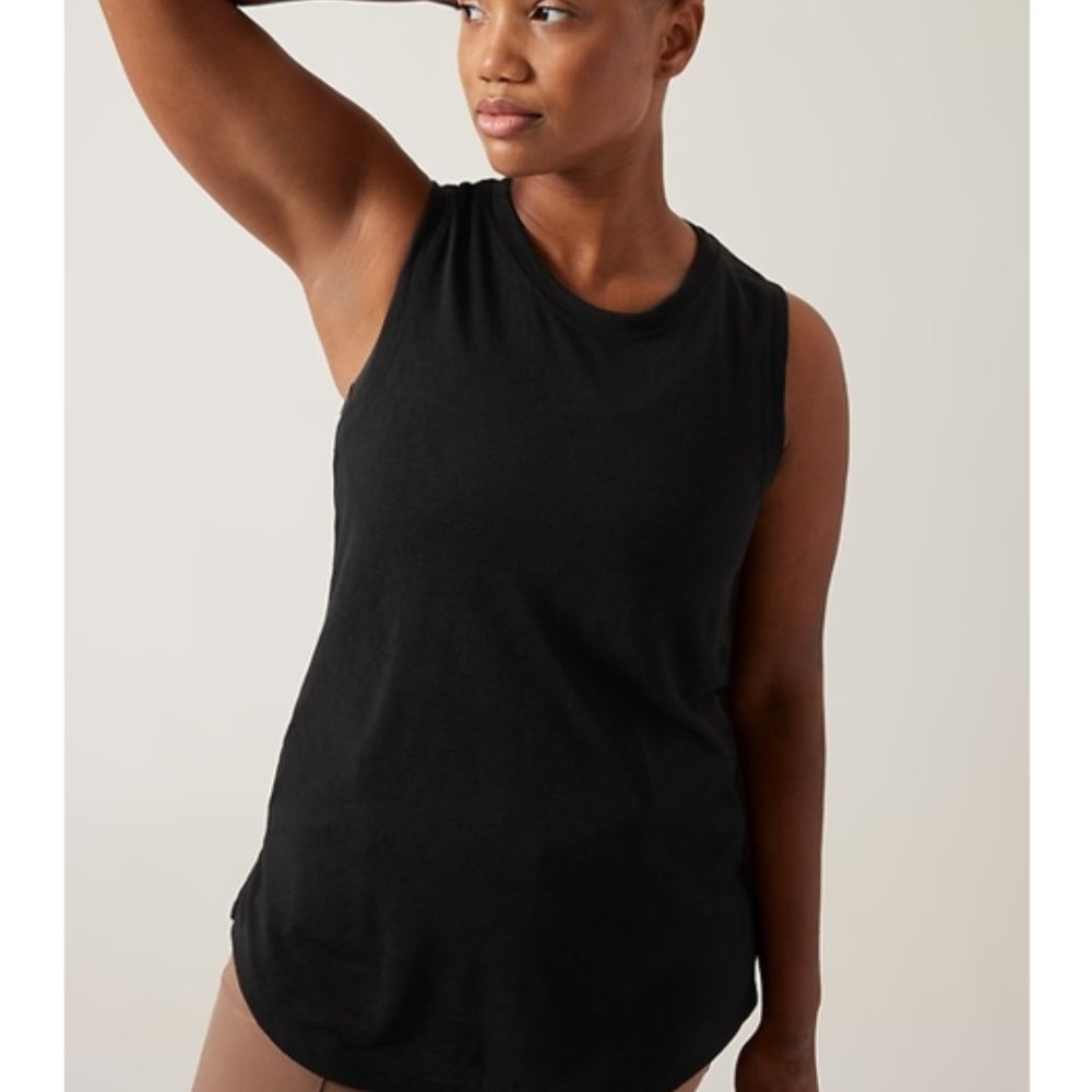 Athleta Uptempo Muscle Tank